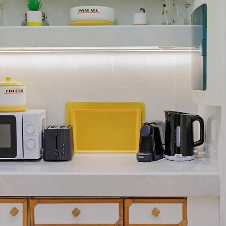 - Seaview And Garden *