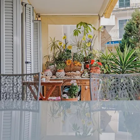 Apartment - Seaview And Garden *