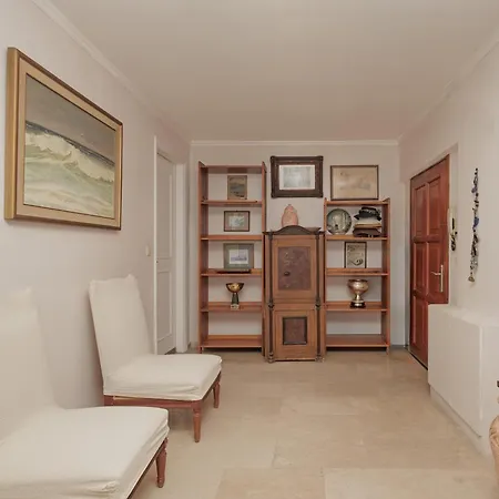 - Seaview And Garden شقة *