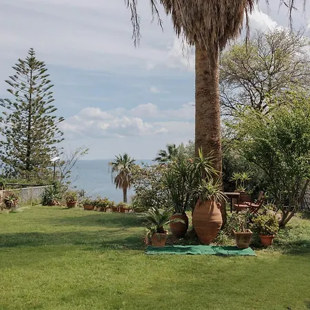 - Seaview And Garden * Corfu (city)